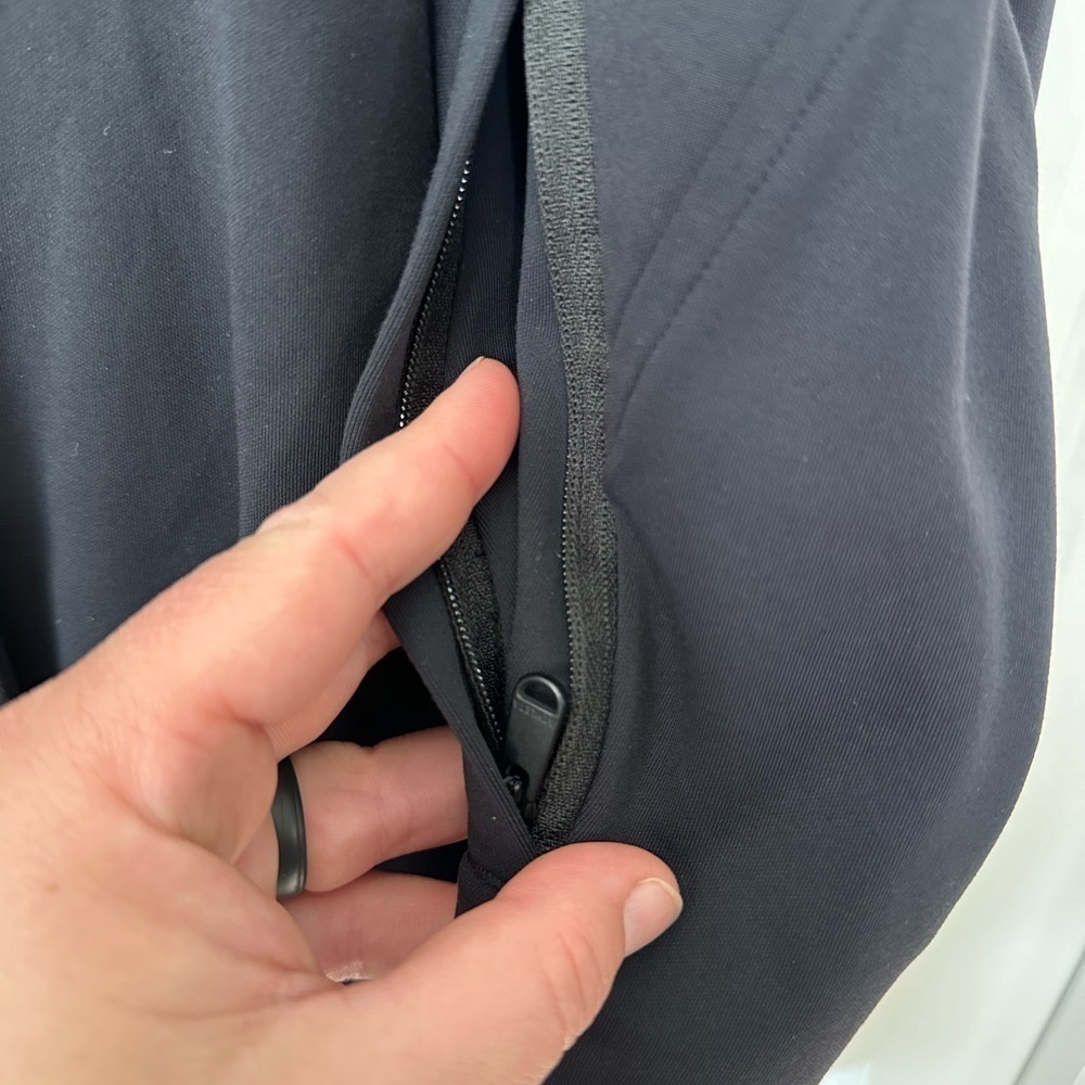 ATHLETA Venice Black Bomber Jacket Size XL - Picture 9 of 13